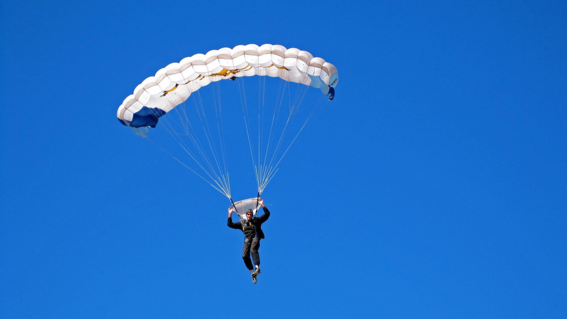 运动员的养成体系：从青训到职业的精细培养，运动员培养目标